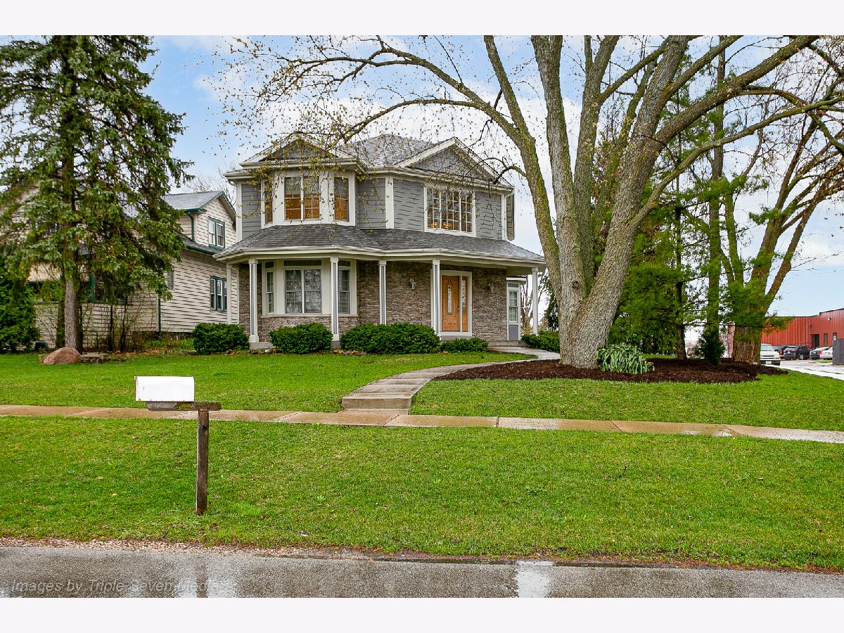  For Sale Villa Park Illinois, 831 Yale Avenue