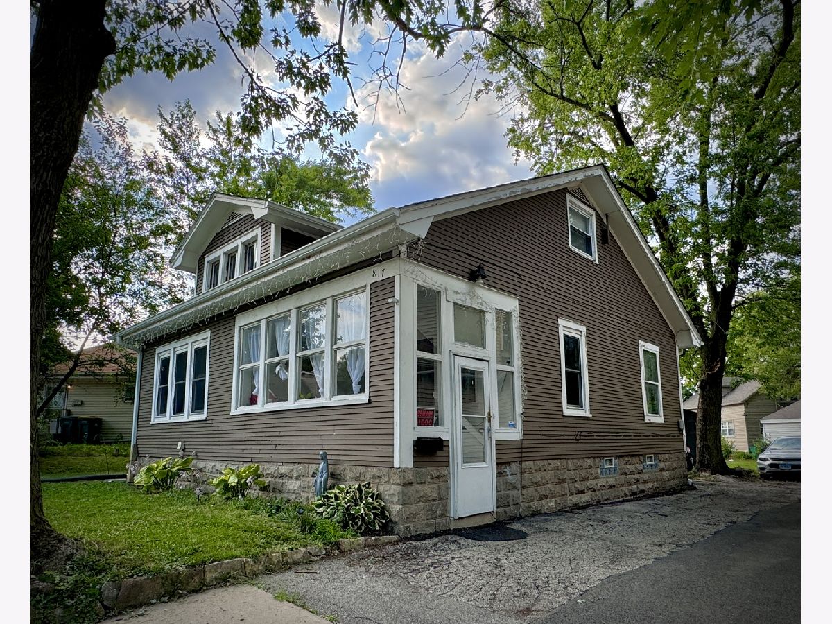  For Sale Joliet Illinois, 817 Cochrane Avenue