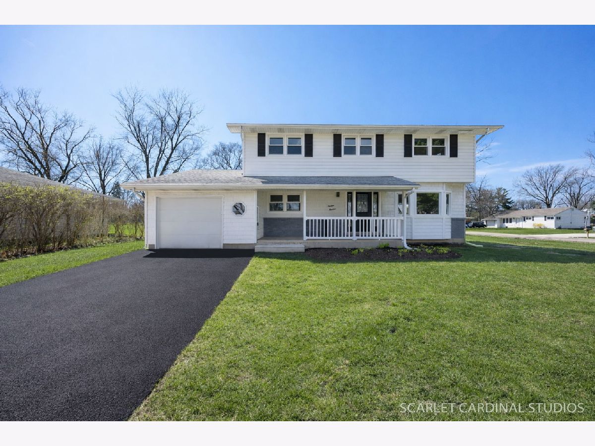  For Sale Villa Park Illinois, 1300 Wayside Drive