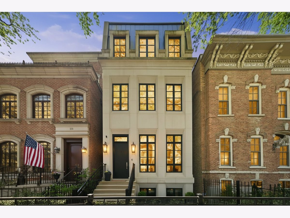  For Sale Chicago Illinois, 1932 Fremont Street