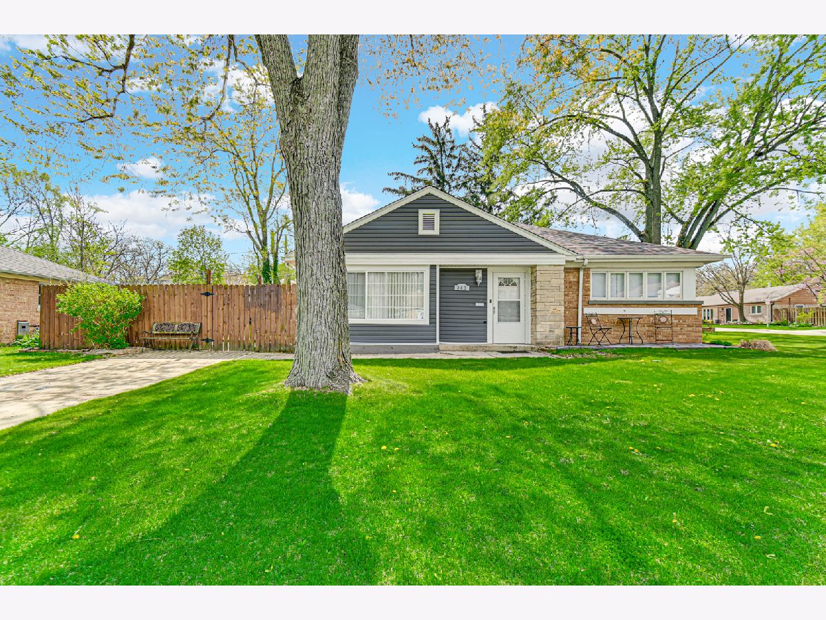  For Sale Park Forest Illinois, 343 Osage Street