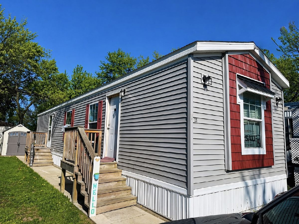  For Sale Des Plaines Illinois, 420 Touhy Avenue