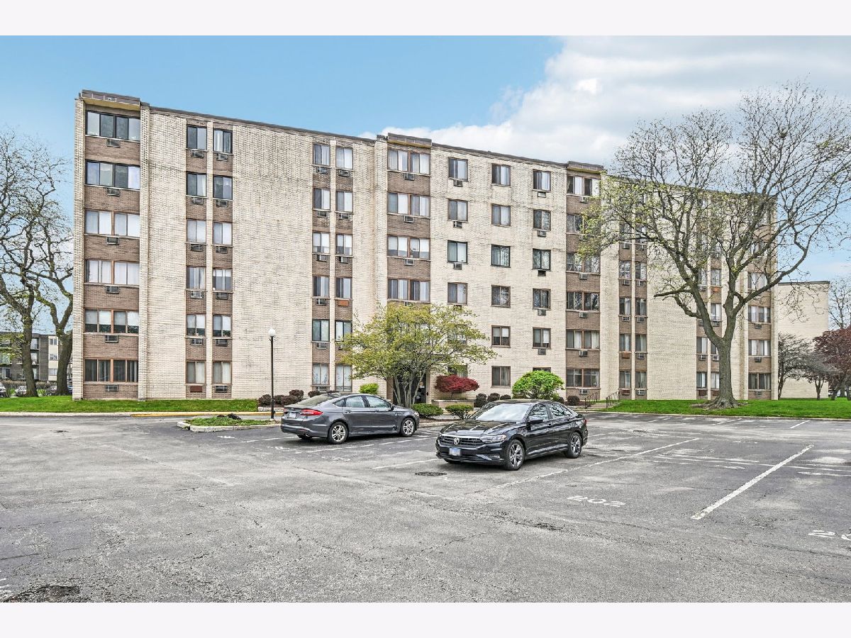  For Sale Oak Lawn Illinois, 9740 Pulaski Road