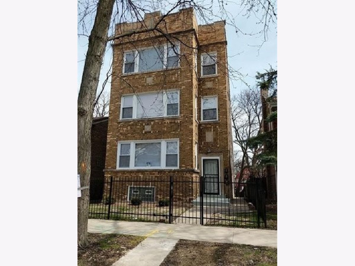  For Sale Chicago Illinois, 9133 Essex Avenue