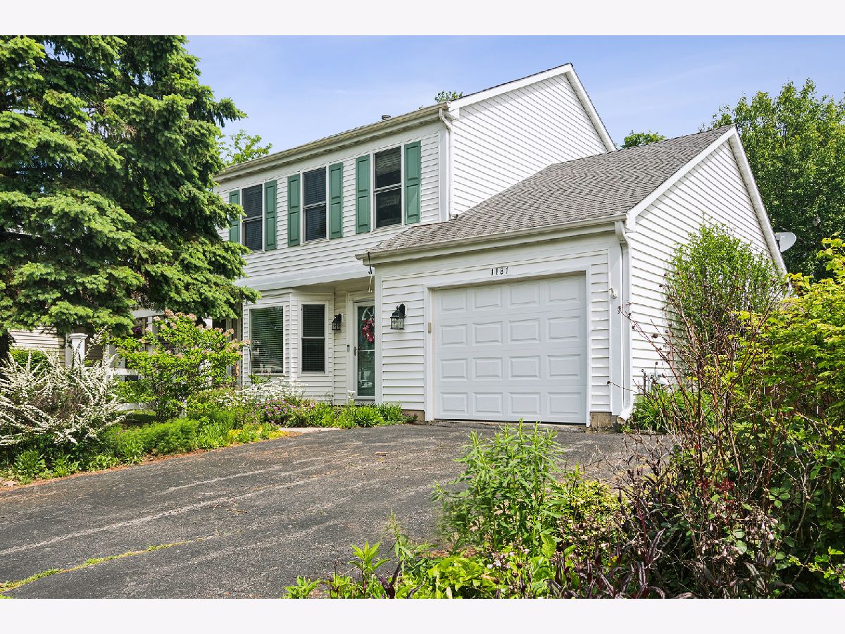  For Sale Mundelein Illinois, 1181 Regent Drive