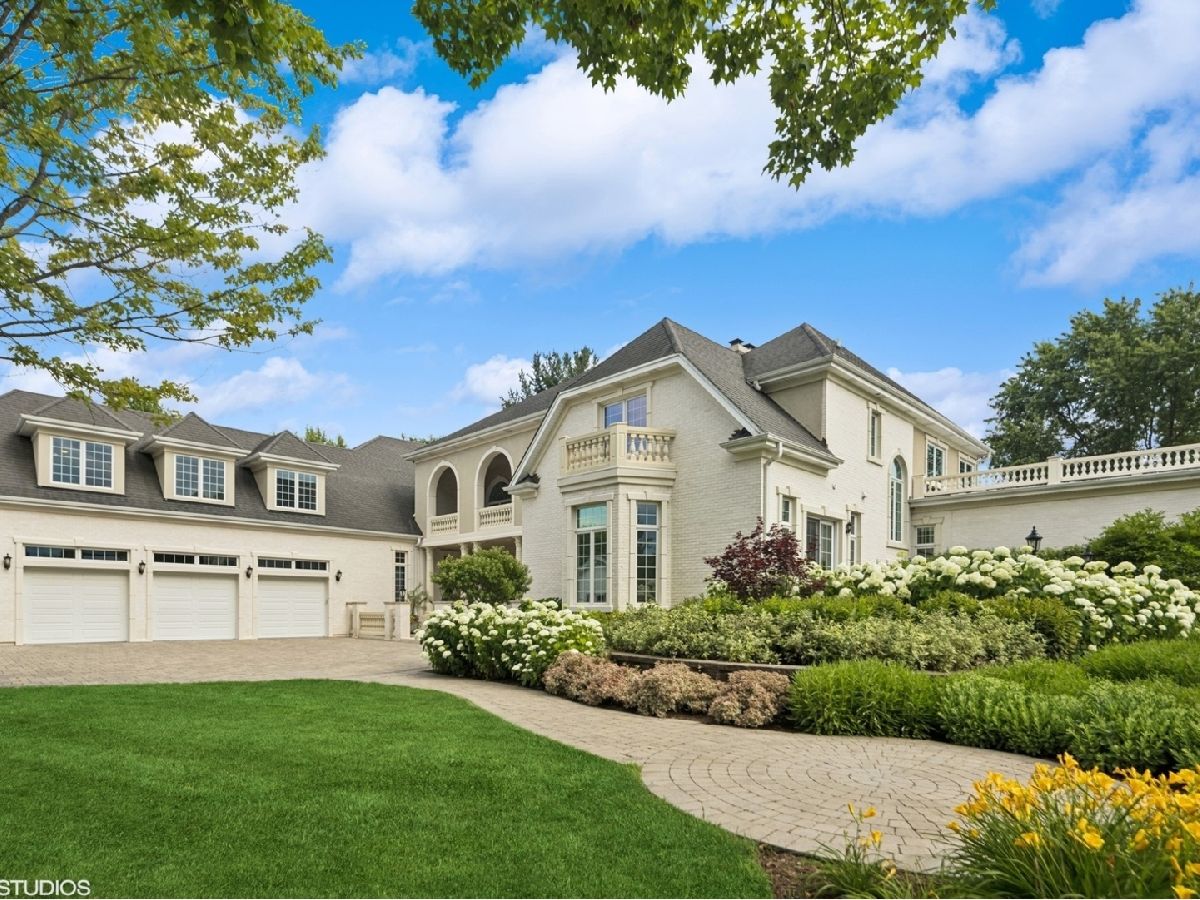  For Sale St Charles Illinois, 5N113 Burr Road