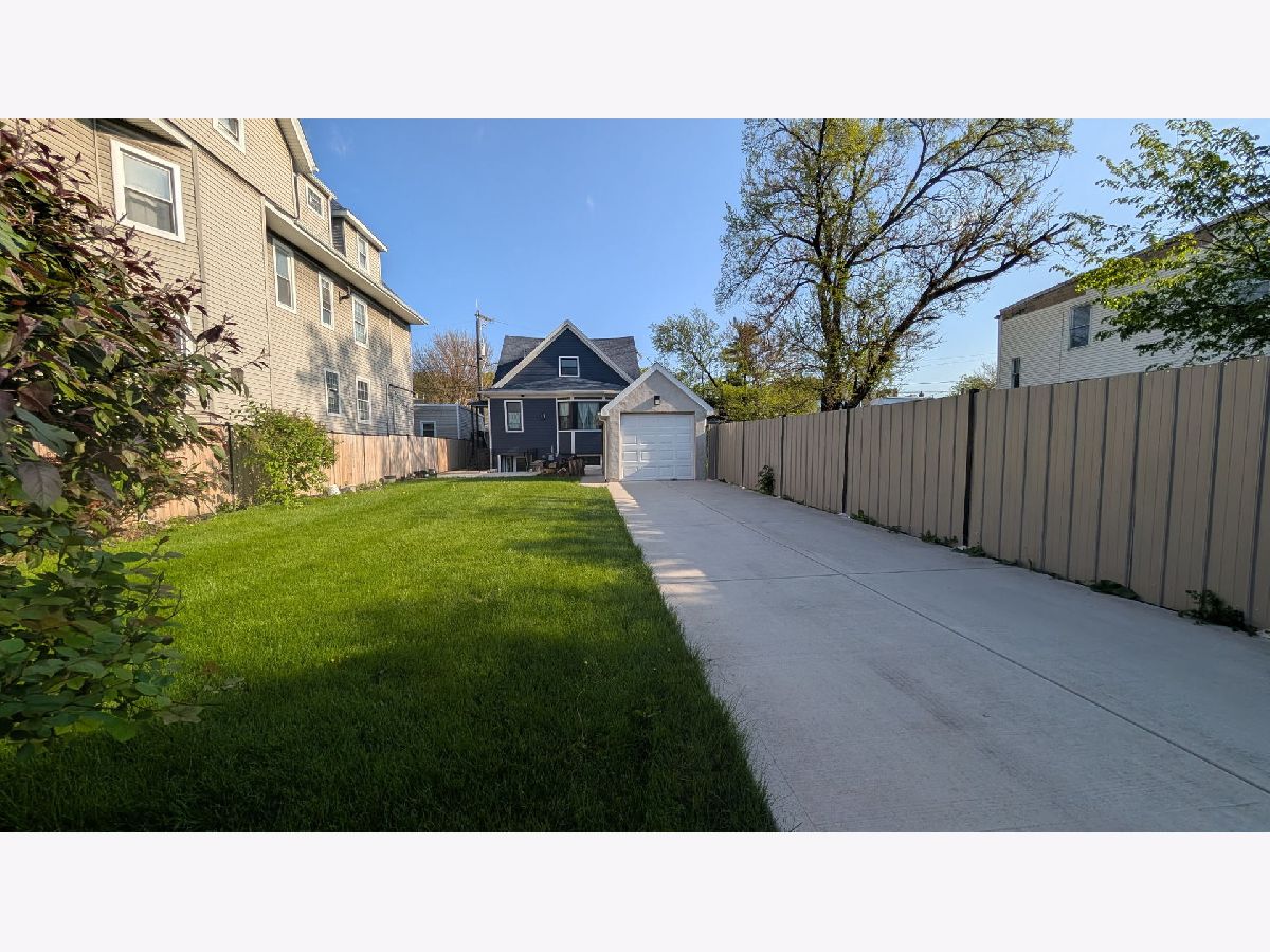  For Sale Chicago Illinois, 4940 Huron Street