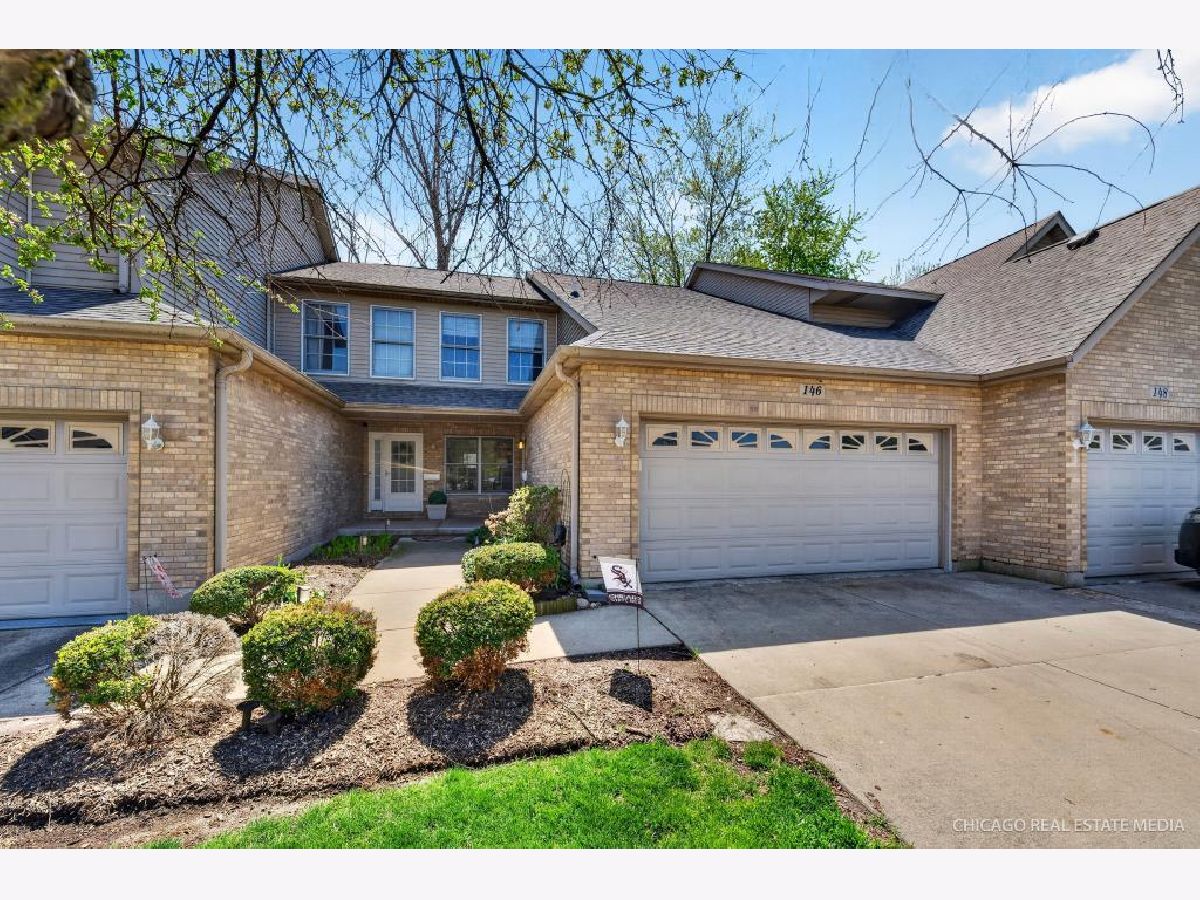  For Sale Sycamore Illinois, 146 Mclaren Drive
