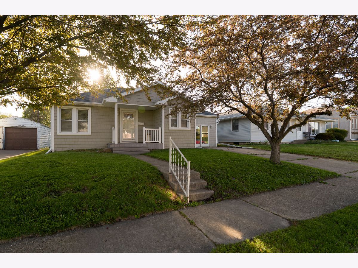  For Sale Lasalle Illinois, 1561 Argyle Street