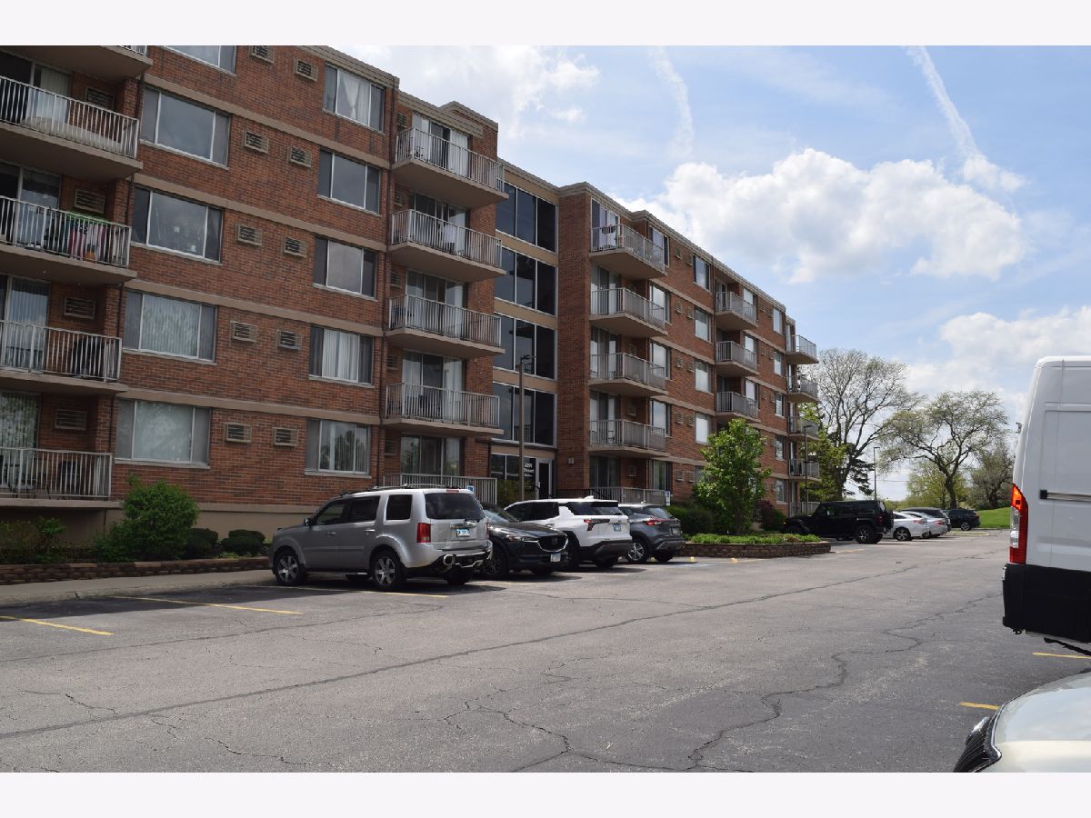  For Sale Lombard Illinois, 2200 Stewart Avenue