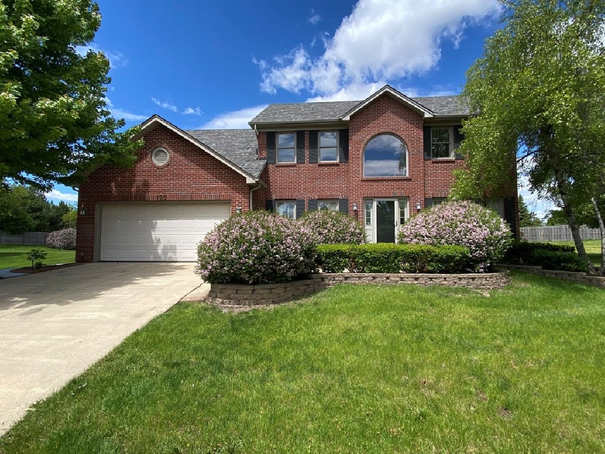 Homes For Sale Oakhurst North Aurora Illinois, 720 Kendridge Court