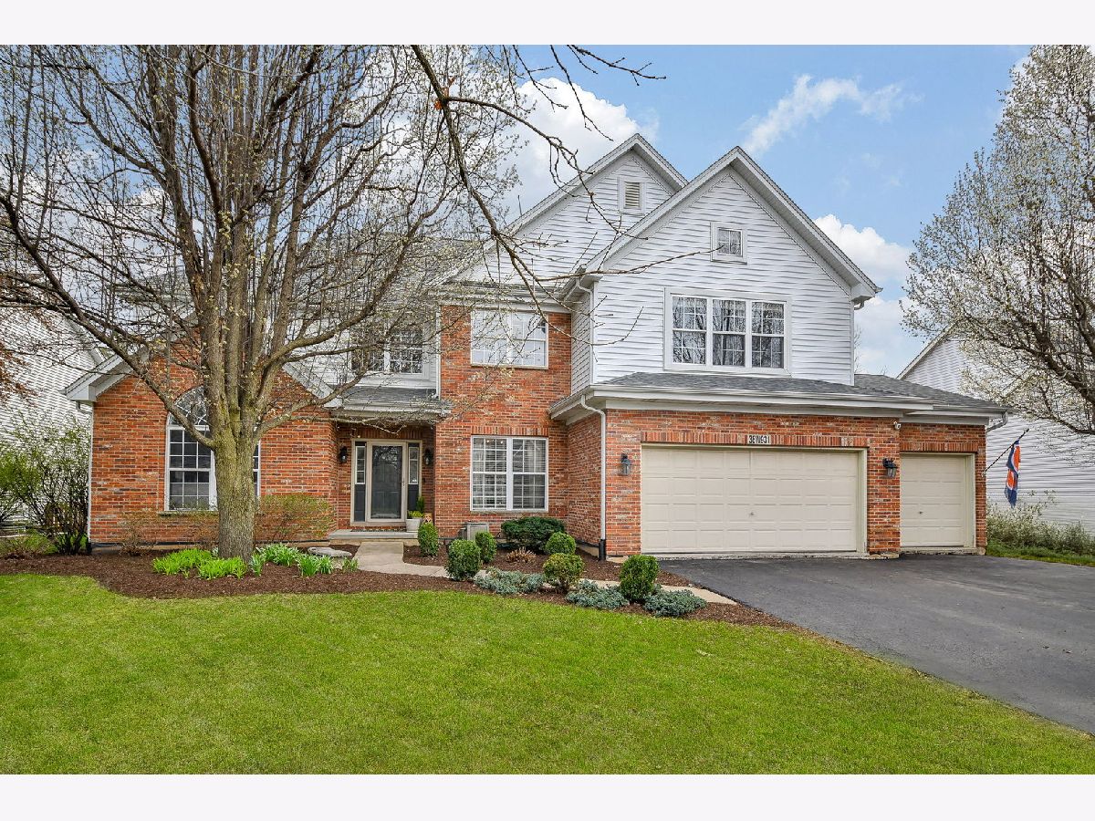  For Sale Geneva Illinois, 38W931 Mcnair Drive