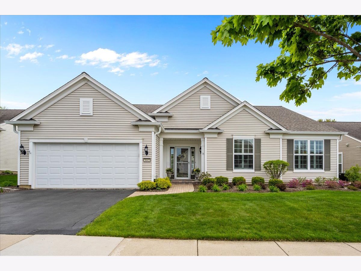 Homes Sold Grand Dominion Mundelein Illinois, 3643 Monticeto