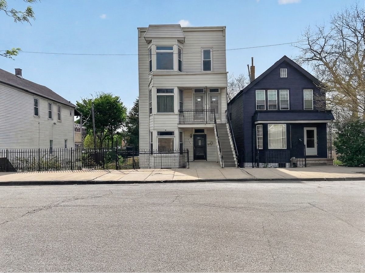  For Rent Chicago Illinois, 9046 Brandon