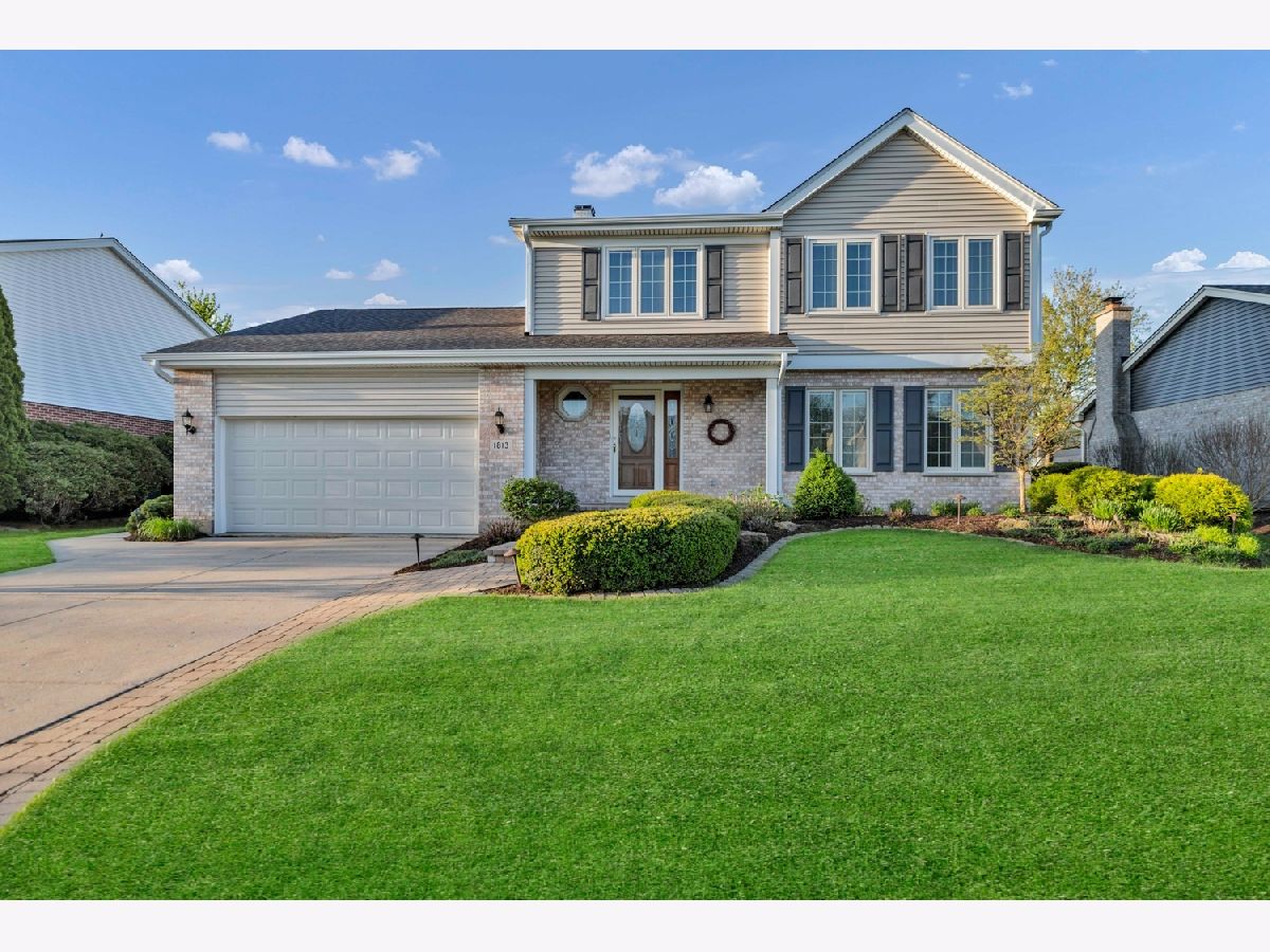  For Sale Woodridge Illinois, 1813 Chippingham Road