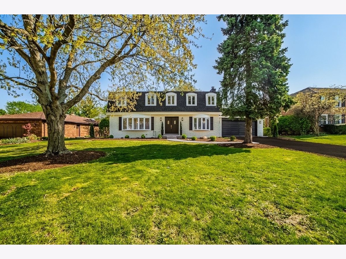  For Sale Oak Brook Illinois, 19W071 Avenue Chateaux