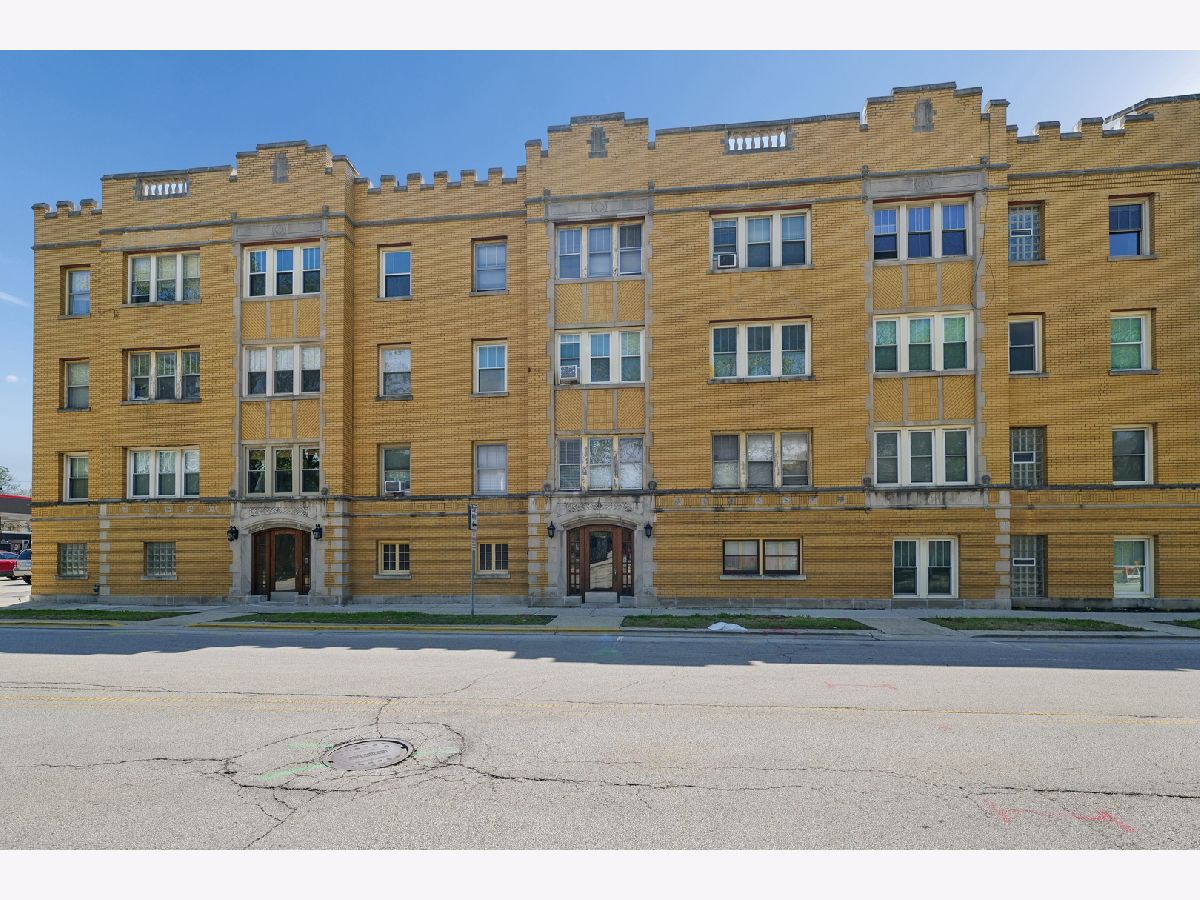  For Sale Forest Park Illinois, 7216 Jackson Boulevard