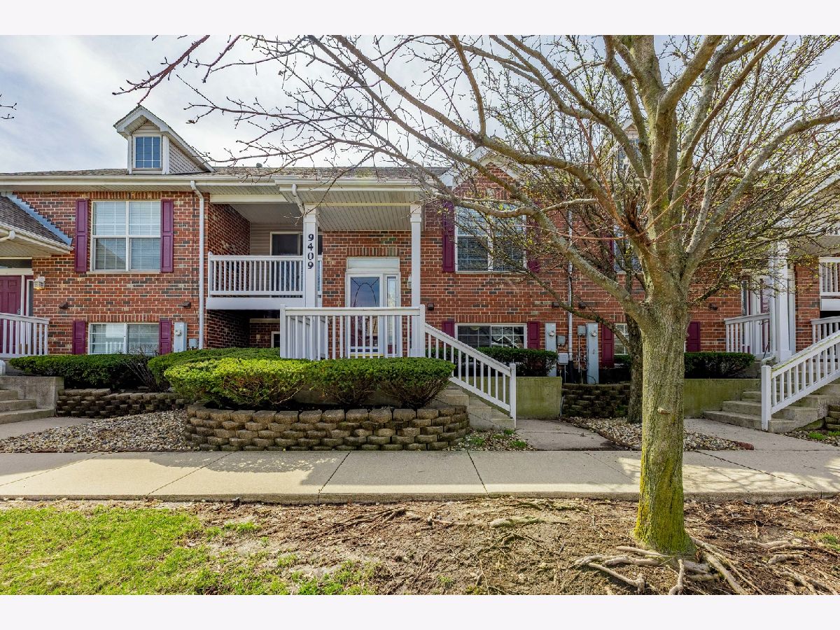  For Sale Orland Park Illinois, 9409 Georgetown Square