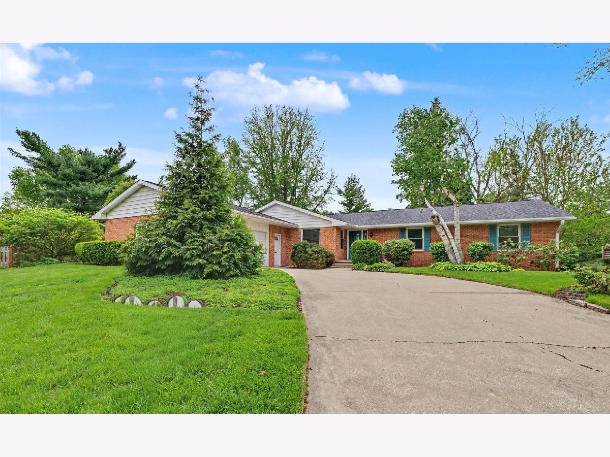  For Sale Urbana Illinois, 2207 Boudreau Circle