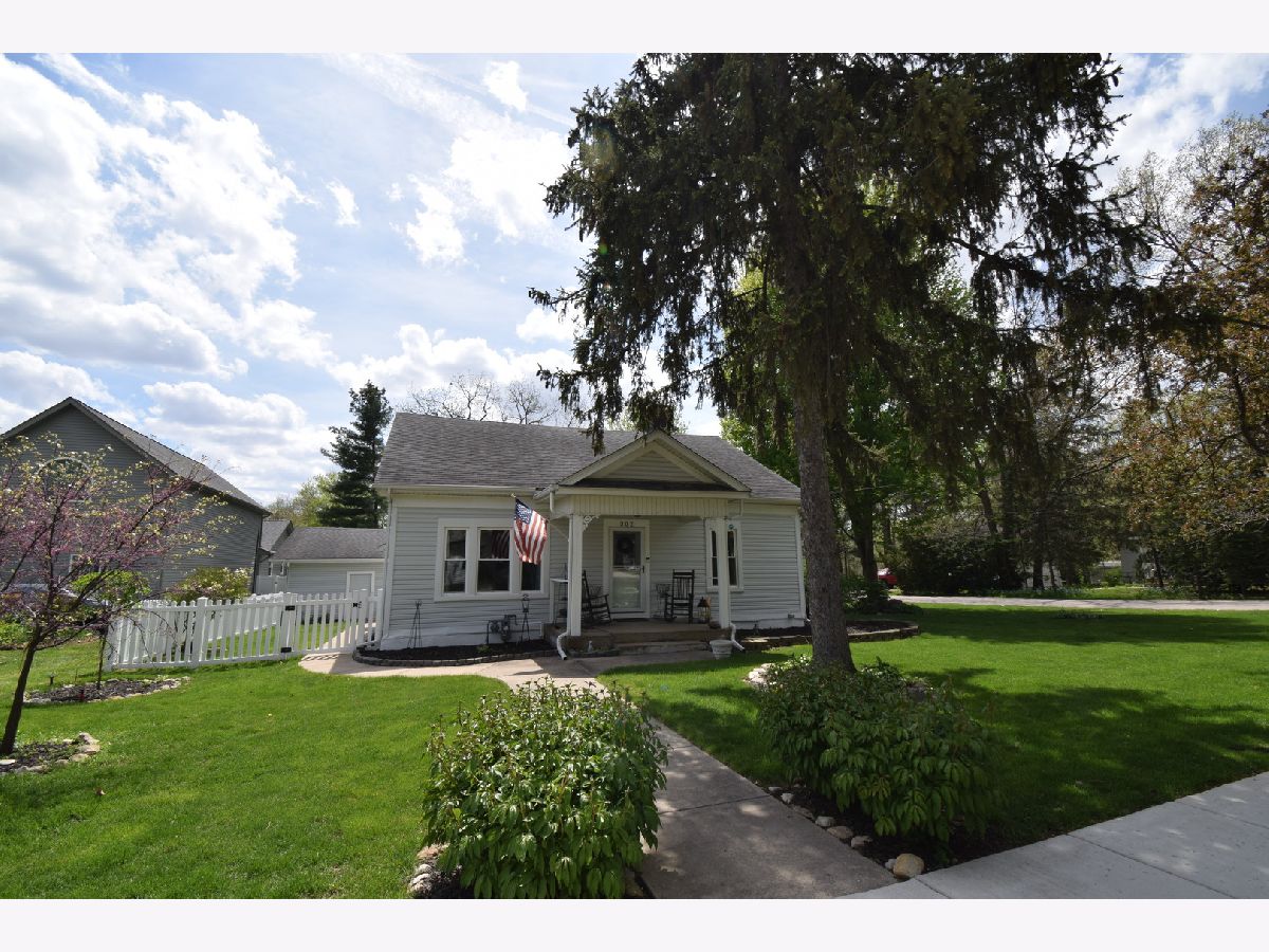 For Sale Yorkville Illinois, 302 Main Street