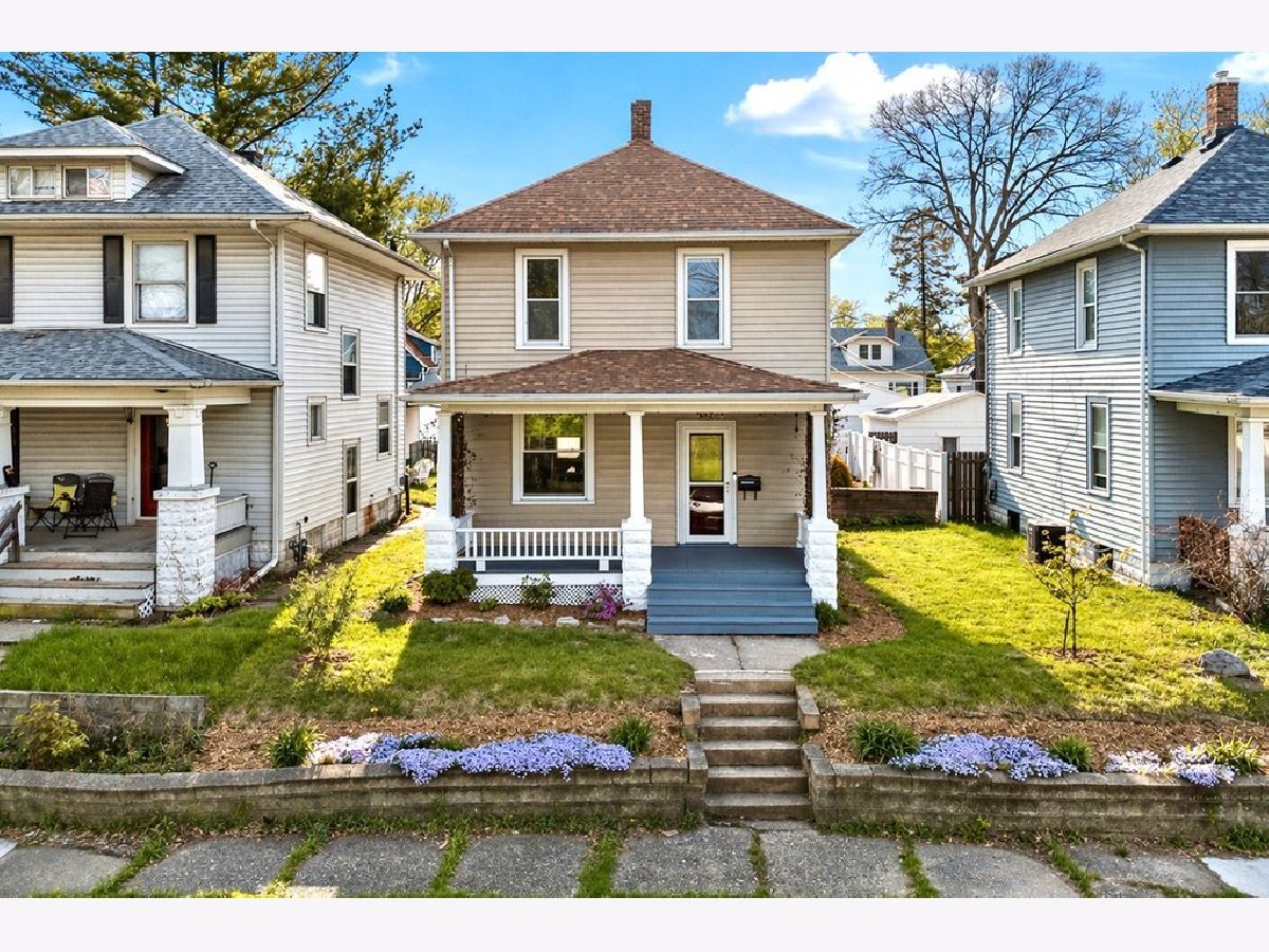  For Sale Moline Illinois, 1179 26th Street A