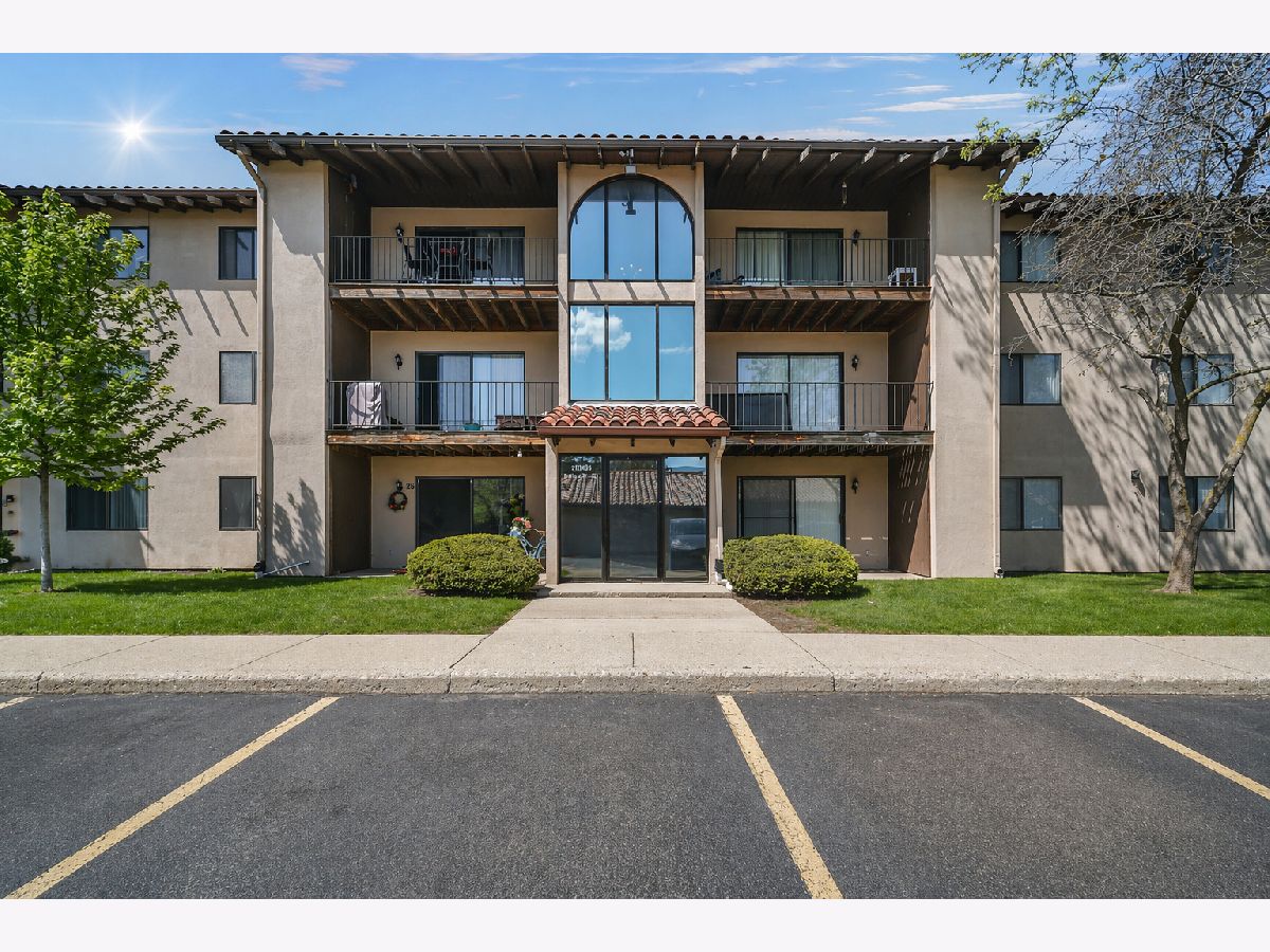  For Sale Lombard Illinois, 21W581 North Avenue