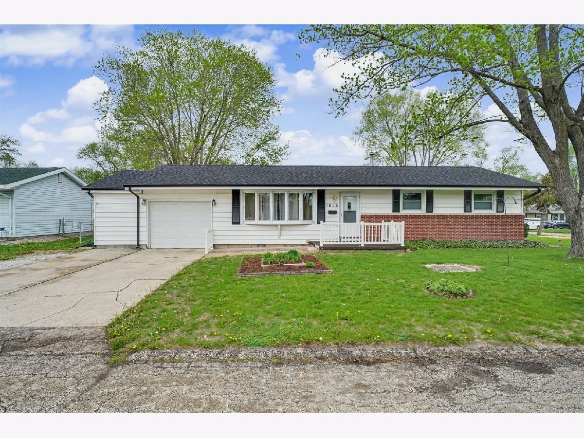 For Sale Rantoul Illinois, 1605 Grange Drive