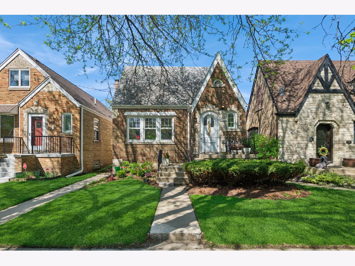  For Rent Chicago Illinois, 5266 La Crosse