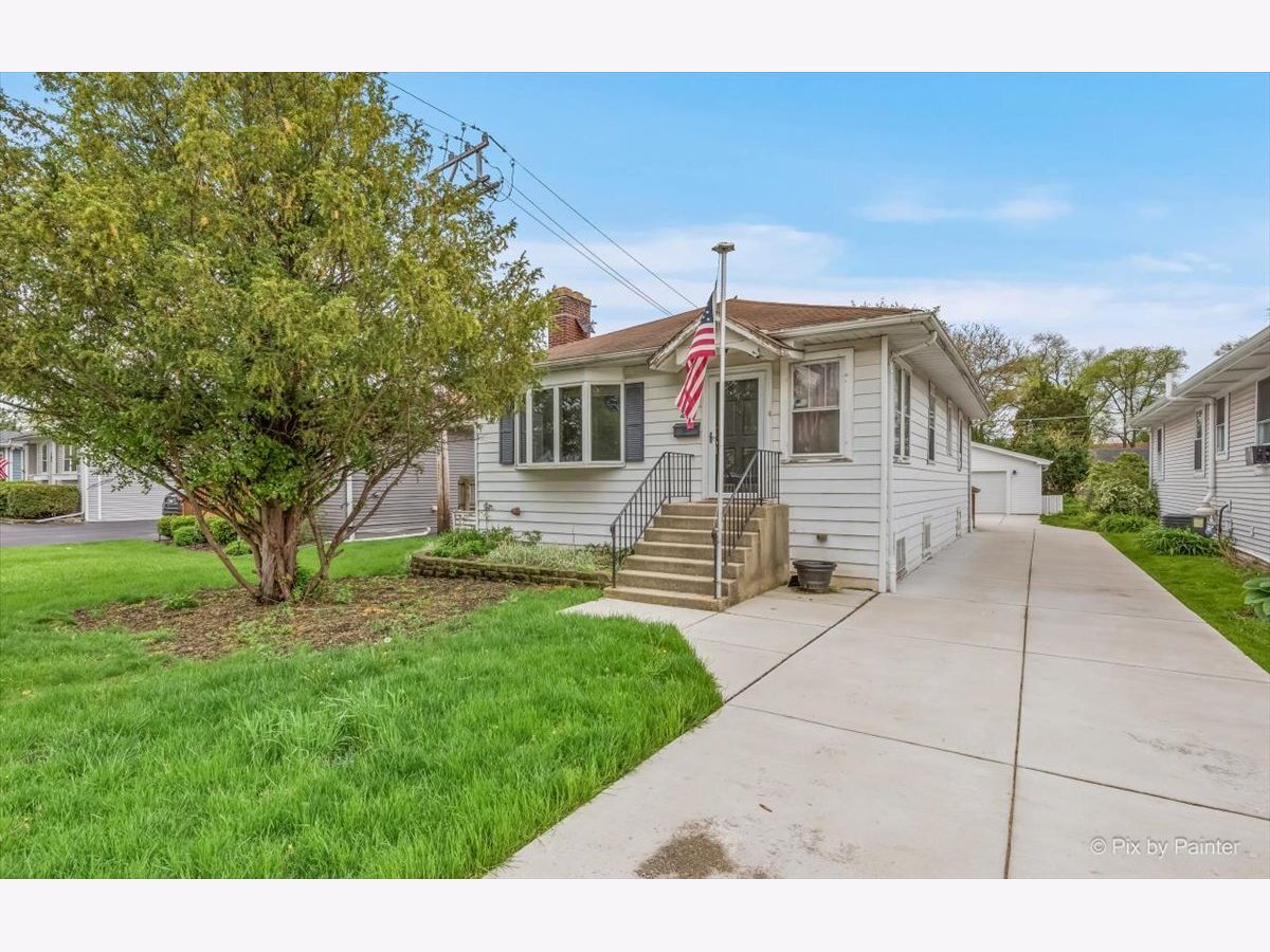  For Sale Villa Park Illinois, 217 School Street