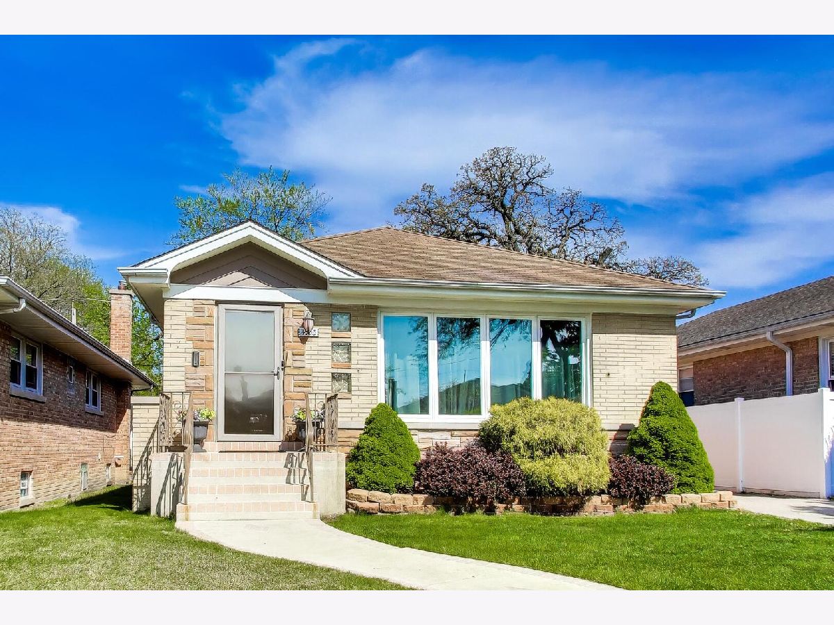  For Sale Chicago Illinois, 4953 Normandy Avenue