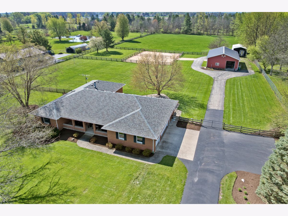  For Sale Sycamore Illinois, 12282 Grove Road