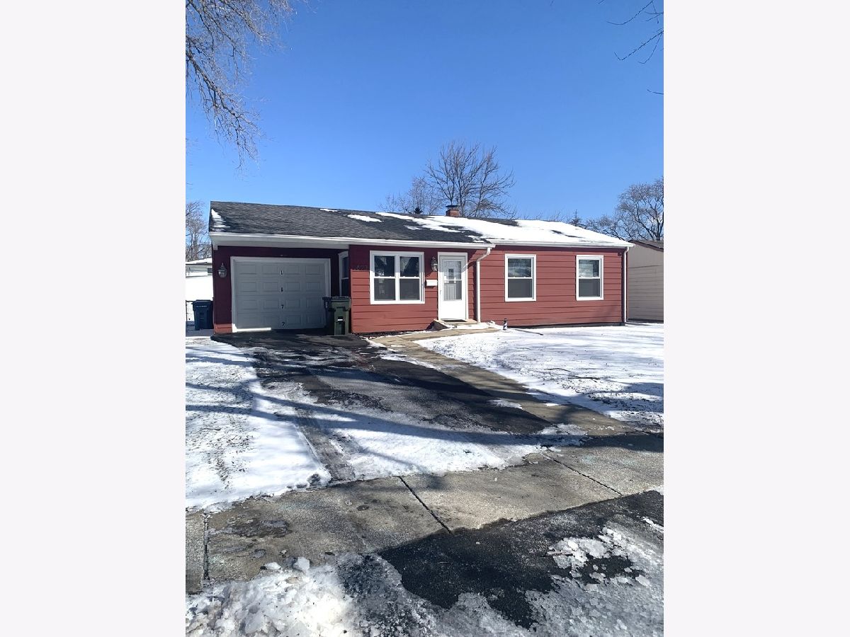  For Sale Hanover Park Illinois, 1672 Evergreen Avenue