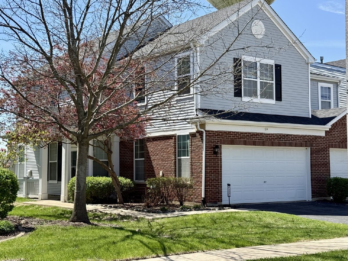 Condos & Townhomes & Homes For Sale Bristol Bay Yorkville Illinois, 4533 Garritano Street