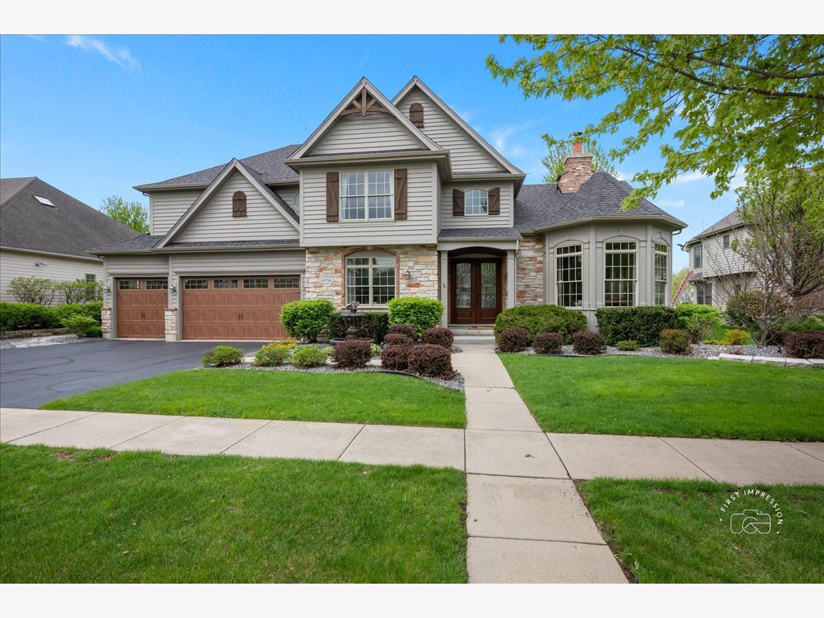 Homes For Sale Fox Creek St Charles Illinois, 4N734 Blue Lake Circle