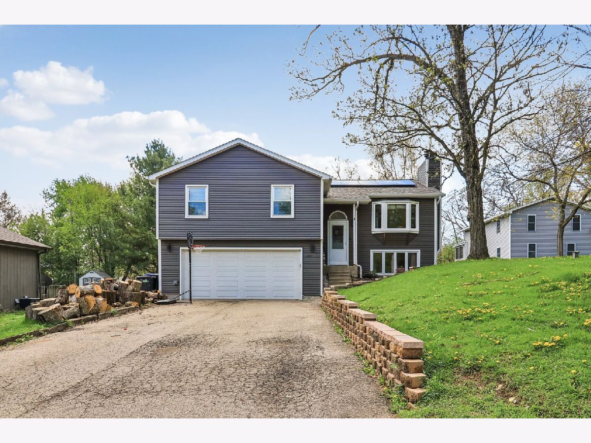  For Sale Mchenry Illinois, 1011 Ridgewood Avenue