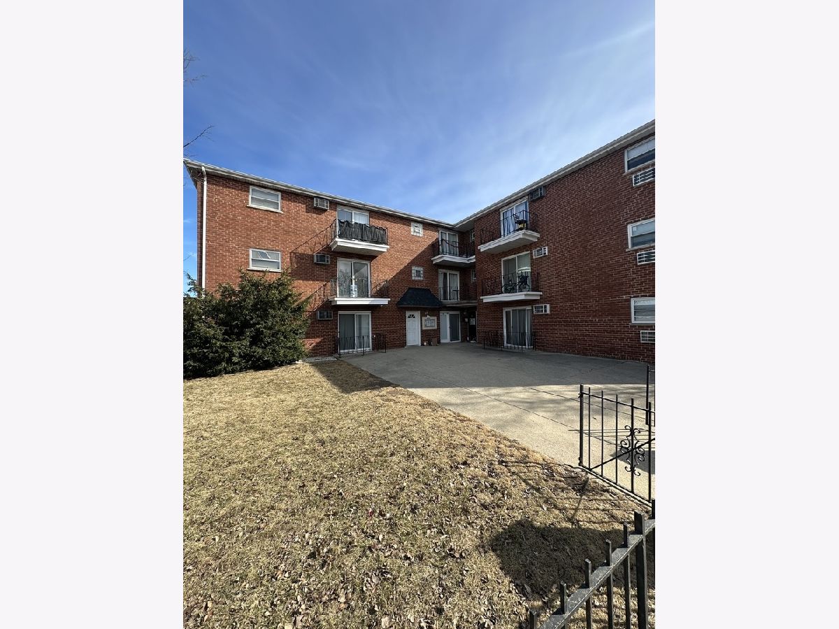  For Sale Chicago Illinois, 6653 63rd Street
