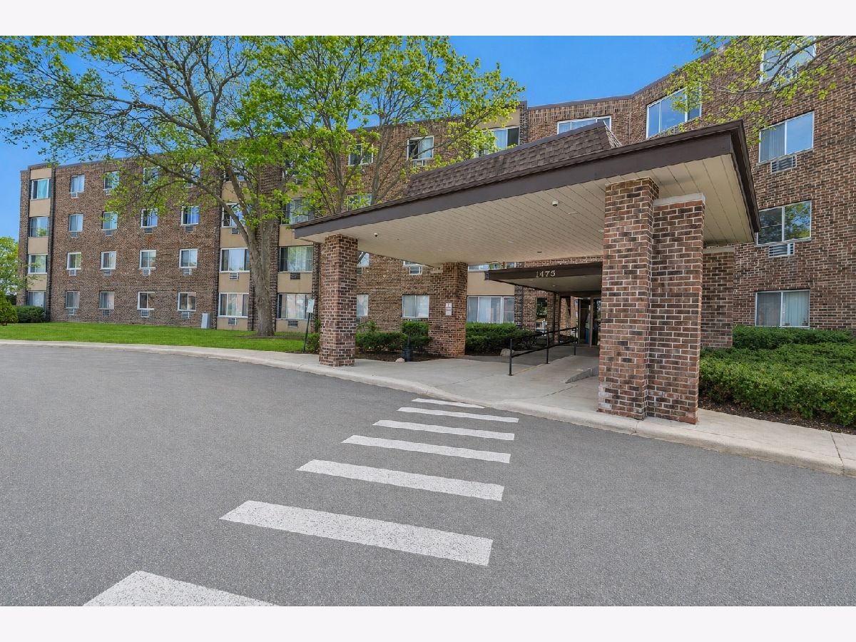 Condos & Townhomes & Homes For Rent Moon Lake Village Hoffman Estates Illinois, 1475 Rebecca