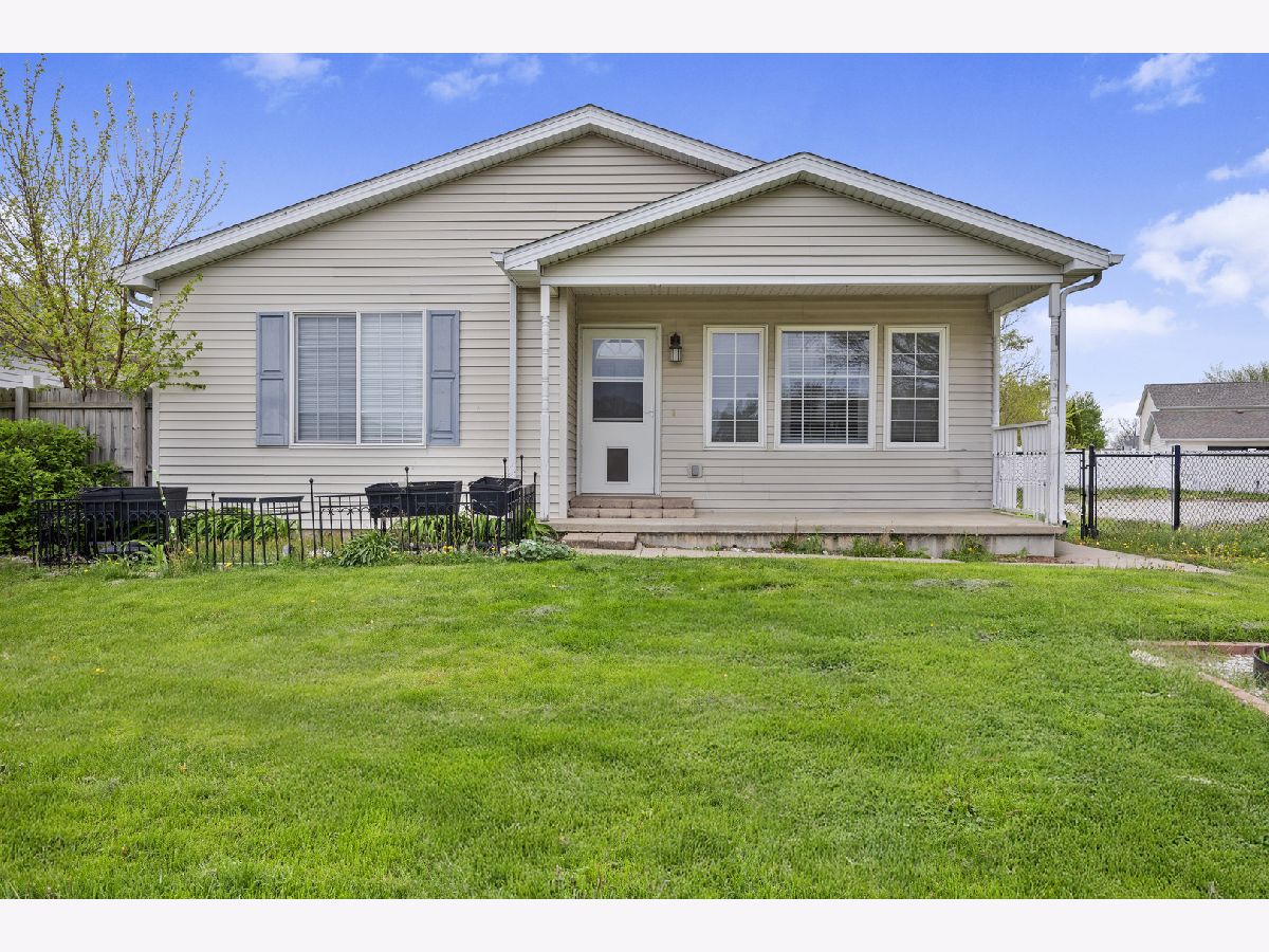  For Sale Manteno Illinois, 426 Bramble Street