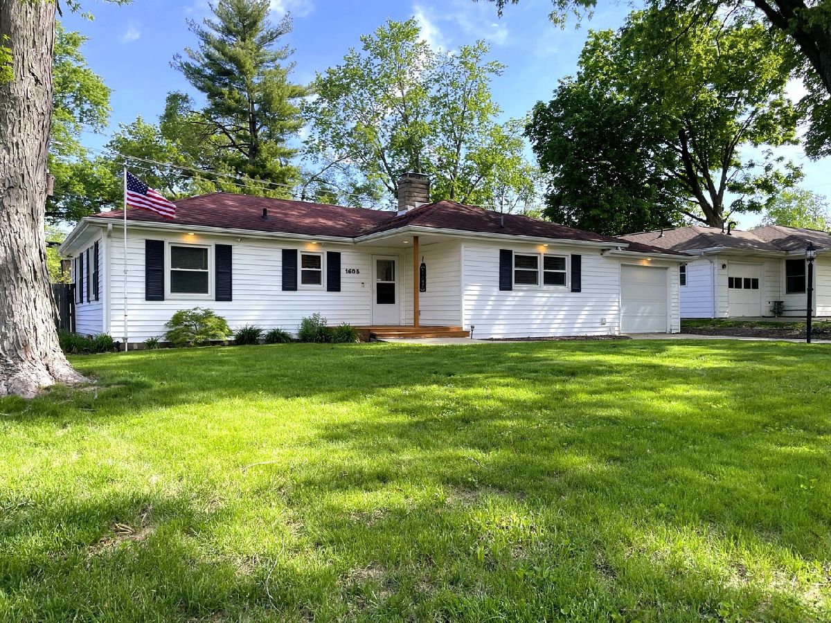 Homes & Condos & Townhomes For Sale Westview Champaign Illinois, 1608 Chevy Chase Drive
