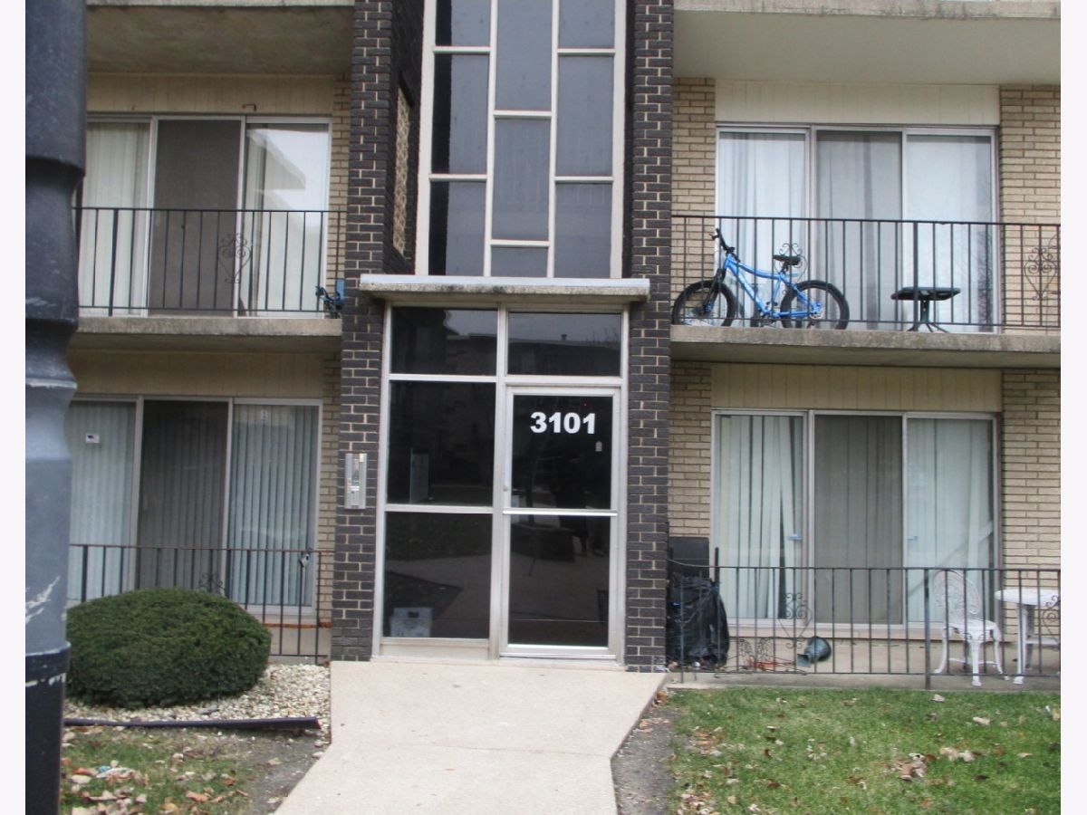  For Sale Lansing Illinois, 3101 Bernice Road