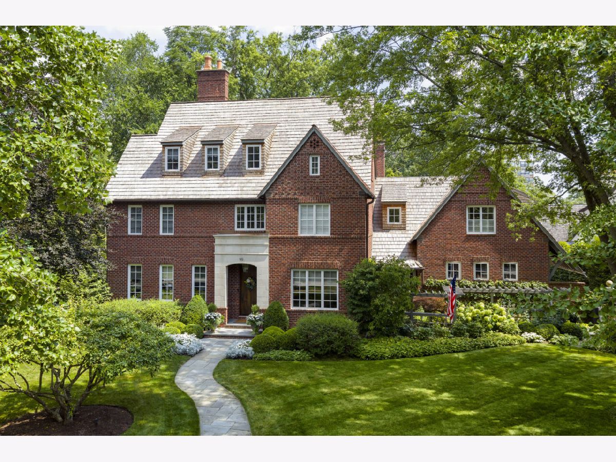  Sold Kenilworth Illinois, 99 Tudor