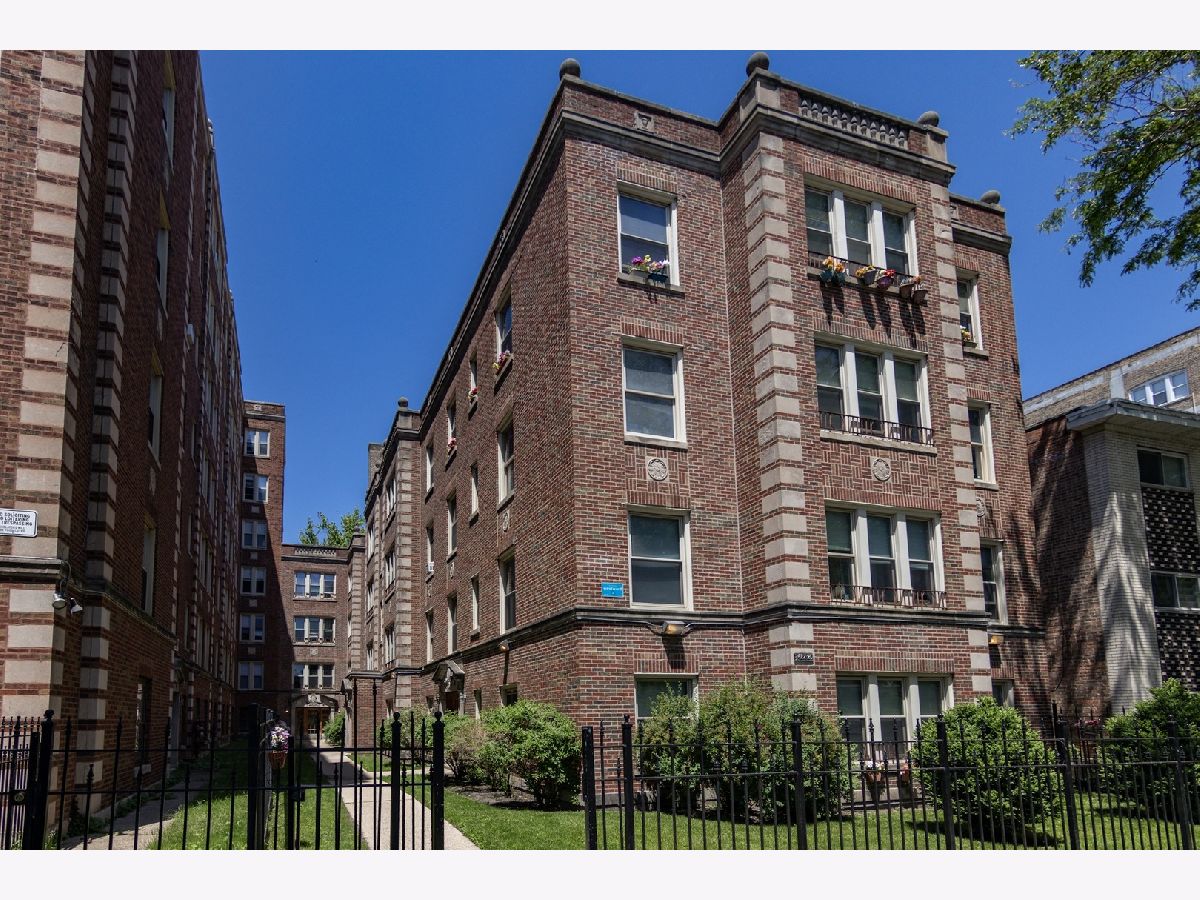 Rented Chicago Illinois, 1622 Sherwin