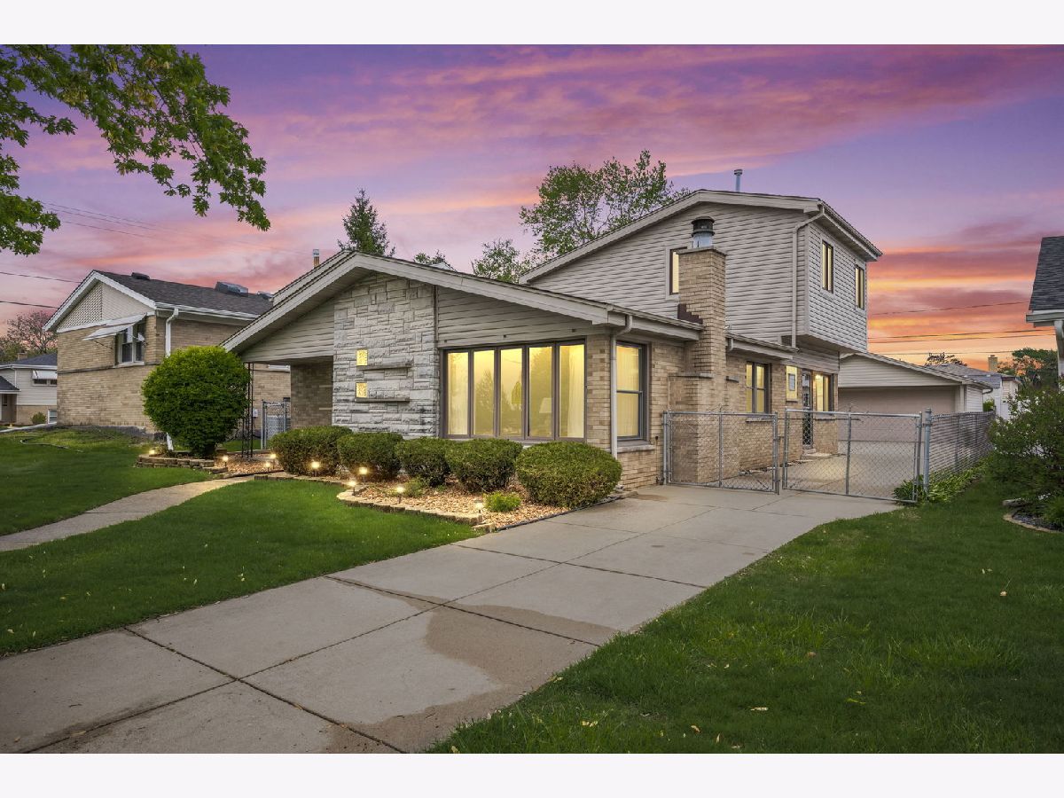  For Sale Oak Lawn Illinois, 10505 Kilbourn Avenue