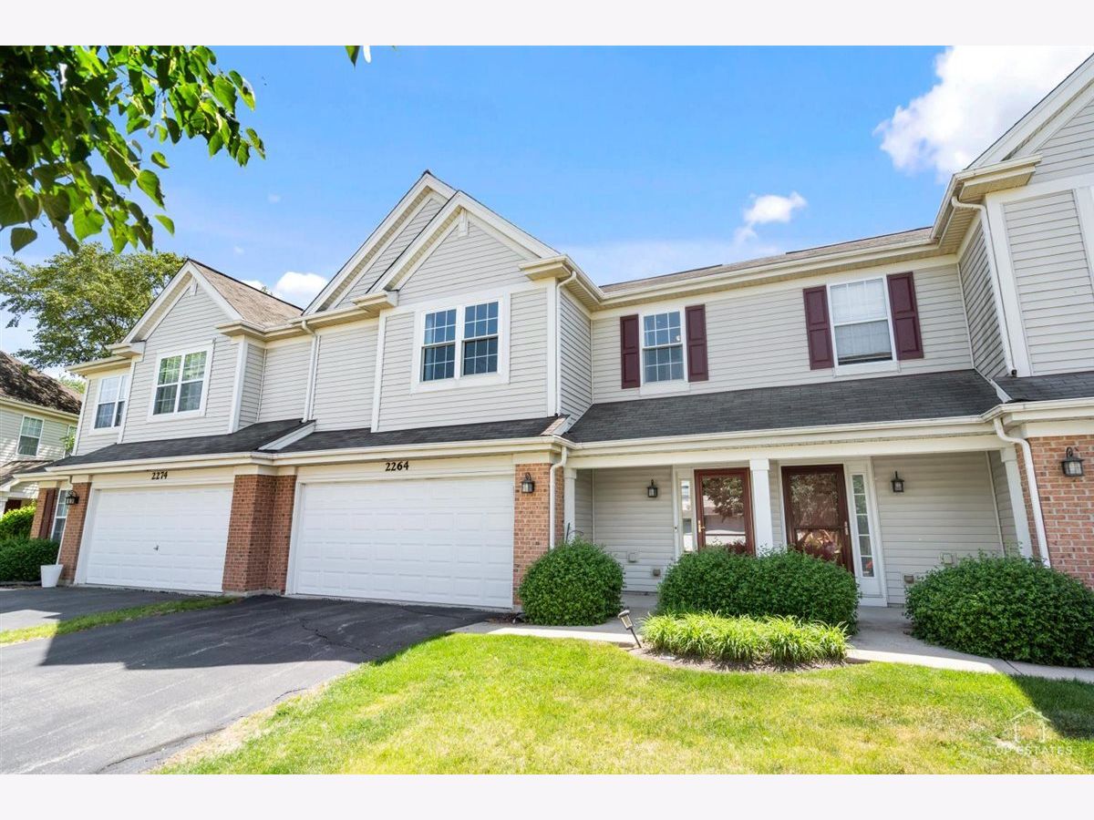  For Sale Lake In The Hills Illinois, 2264 Daybreak Drive