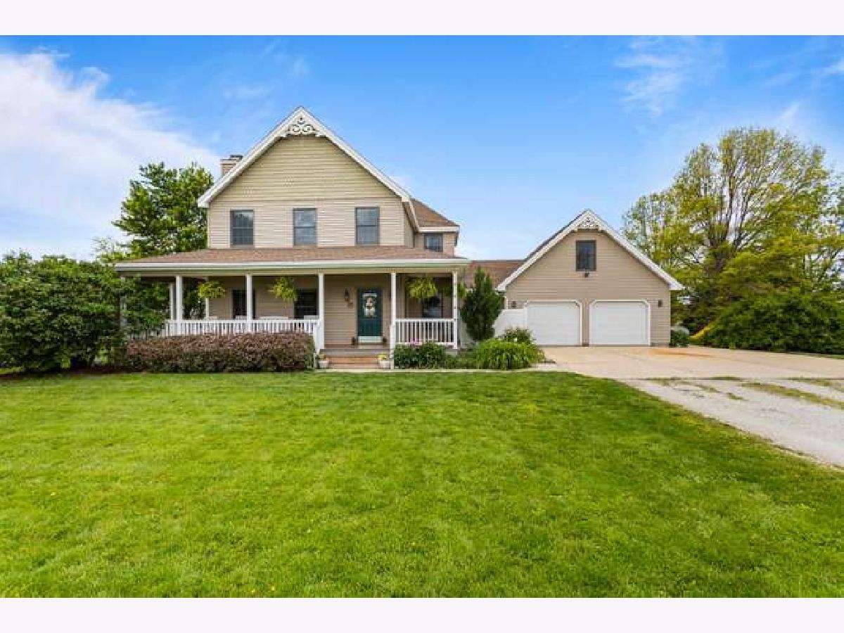  For Sale Tolono Illinois, 1081 County Road 1200 E