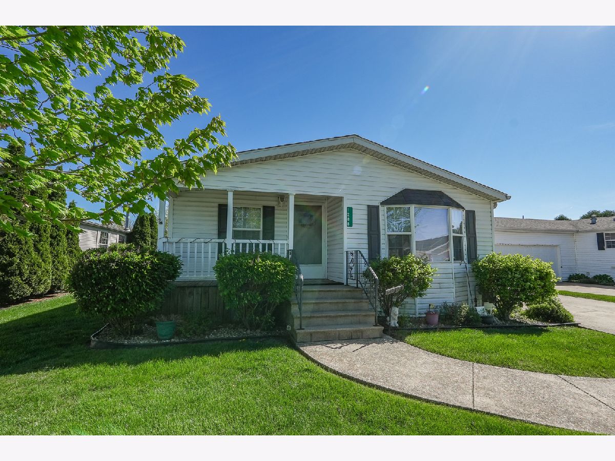  For Sale Manteno Illinois, 1288 Long Oak Road