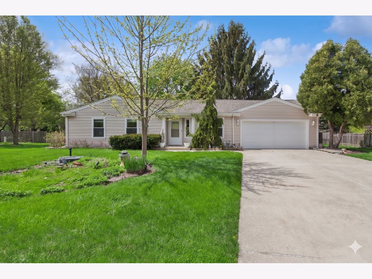 Homes & Townhomes For Sale Fox River Shores Island Lake Illinois, 3287 Medford Court