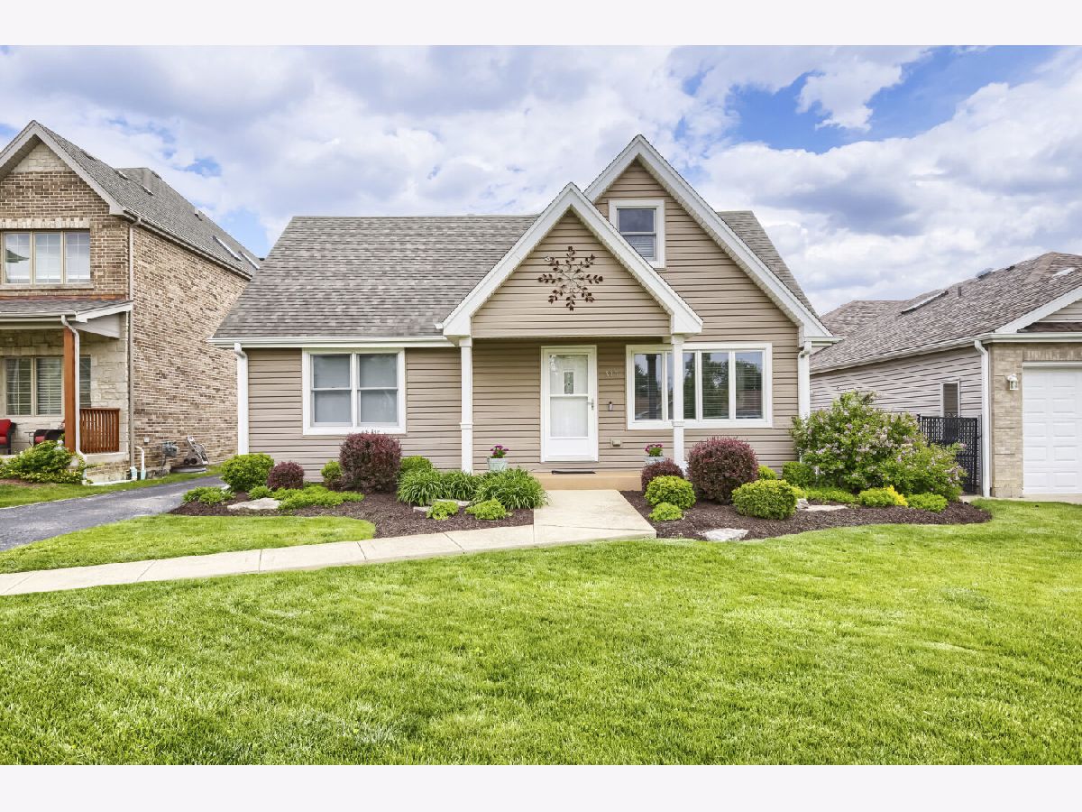  For Sale Elmhurst Illinois, 513 Howard Avenue
