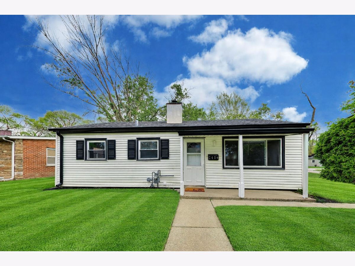  For Sale Hazel Crest Illinois, 2414 Circle Drive