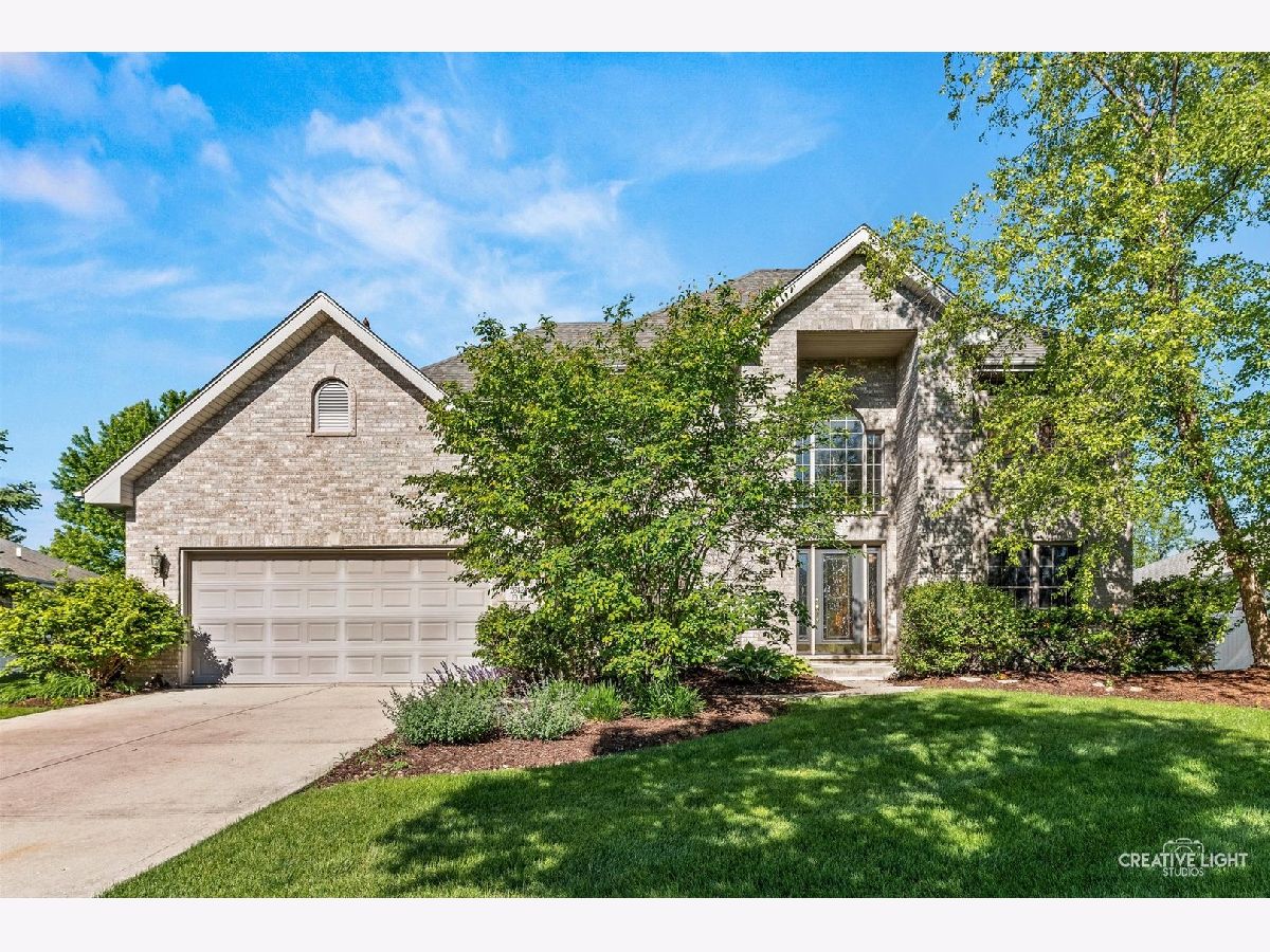 Homes & Condos & Townhomes For Sale Mckinley Oaks Channahon Illinois, 26424 Ivy Lane